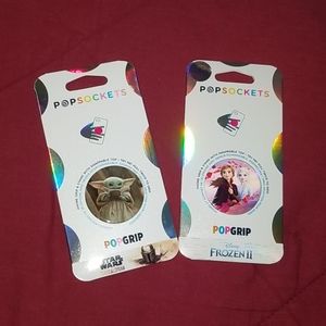 Two NWT popsockets